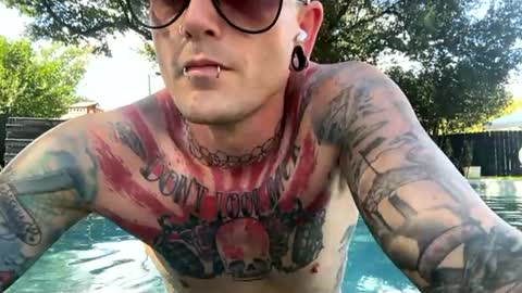 bryjybxxx online show from September 23, 2025, 8:12 pm