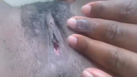 Brownie online show from November 25, 2025, 4:34 am