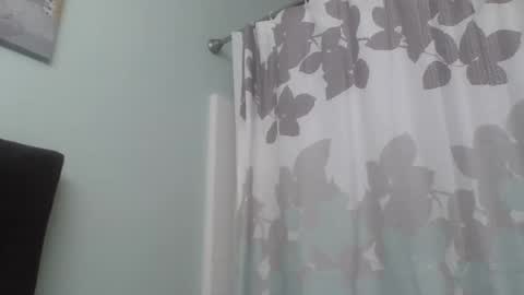 Snapshot of btownstud chatting on February 19, 2025, 5:27 am btownstud online show from February 19, 2025, 5:27 am