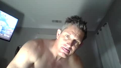 Snapshot of btownstud chatting on January 7, 2026, 6:43 pm btownstud online show from January 7, 2026, 6:43 pm