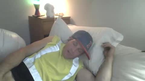 Snapshot of btownstud chatting on January 15, 2026, 9:29 pm btownstud online show from January 15, 2026, 9:29 pm