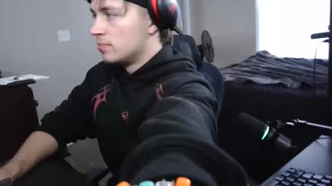 BubblebuttBdn online show from October 12, 2025, 9:03 pm