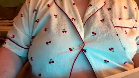 bubblegirl online show from March 26, 2026, 10:43 am