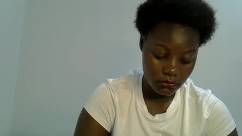 bubbly_ass30 online show from March 8, 2026, 10:41 am