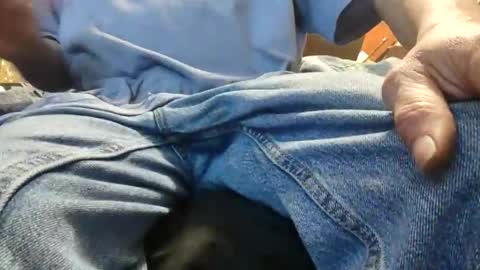 Snapshot of bubby_sexy chatting on October 31, 2025, 3:40 am bubby_sexy online show from October 31, 2025, 3:40 am