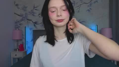 Leona online show from February 7, 2026, 10:57 pm