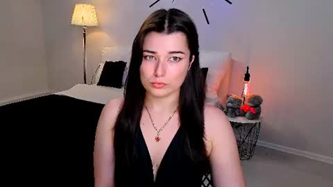 Snapshot of buckssbunny chatting on June 10, 2026, 12:26 pm Ari online show from June 10, 2026, 12:26 pm