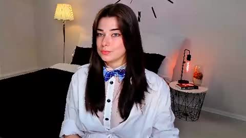 Snapshot of buckssbunny chatting on July 8, 2026, 11:15 am Ari online show from July 8, 2026, 11:15 am