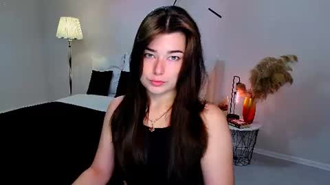 Snapshot of buckssbunny chatting on July 17, 2026, 11:28 am Ari online show from July 17, 2026, 11:28 am