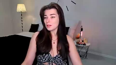 Snapshot of buckssbunny chatting on July 29, 2026, 12:25 pm Ari online show from July 29, 2026, 12:25 pm