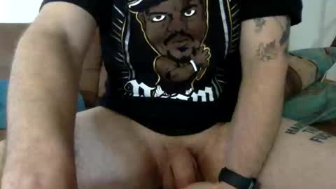 Snapshot of budsmoke33 chatting on February 16, 2025, 9:05 pm budsmoke33 online show from February 16, 2025, 9:05 pm