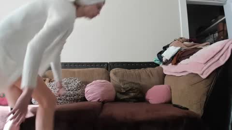 Buffy online show from December 16, 2024, 6:16 pm