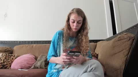 Buffy online show from December 20, 2024, 9:17 pm