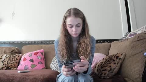 Buffy online show from December 27, 2024, 10:05 pm