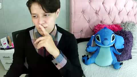 bug2025 online show from December 17, 2025, 1:28 pm