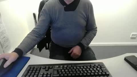 buggemann online show from December 1, 2025, 3:55 am