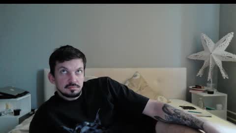 bugs_and_bunny13 online show from November 21, 2025, 9:41 am