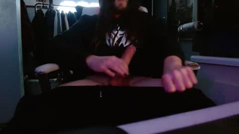 builtdeadboy online show from December 1, 2025, 8:52 am