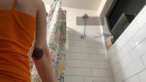 bukkakebae online show from February 14, 2025, 12:14 pm