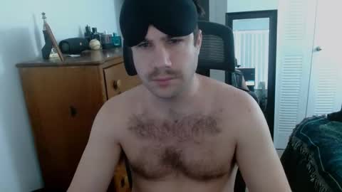 bukkaking online show from November 16, 2025, 6:46 pm