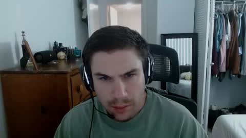 bukkaking online show from November 21, 2025, 7:12 pm