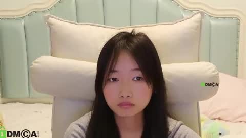 Sandy----xx online show from April 19, 2026, 5:23 pm