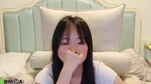 Sandy----xx online show from April 30, 2026, 1:50 pm