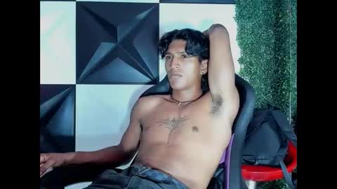 bull_cam online show from September 30, 2025, 8:25 pm