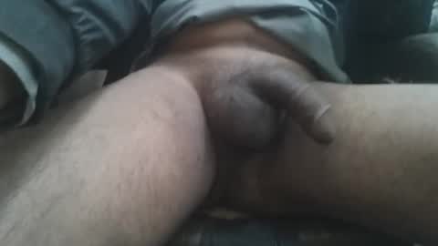 Snapshot of bullbiggballs chatting on December 16, 2024, 10:08 am Bigg bull with big COCKBALLS online show from December 16, 2024, 10:08 am