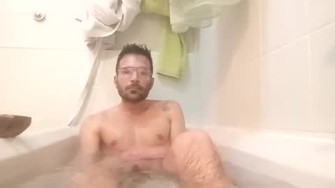 Snapshot of bullboy9292 chatting on March 2, 2025, 2:21 pm Bullboy9292 online show from March 2, 2025, 2:21 pm