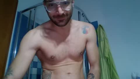 Snapshot of bullboy9292 chatting on March 9, 2025, 2:54 pm Bullboy9292 online show from March 9, 2025, 2:54 pm