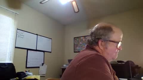 bullfrogg5050 online show from November 6, 2025, 5:58 pm