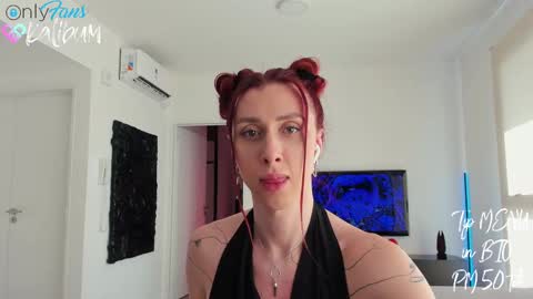 Snapshot of bumbum_kalibum chatting on February 19, 2025, 7:59 pm Ivan online show from February 19, 2025, 7:59 pm