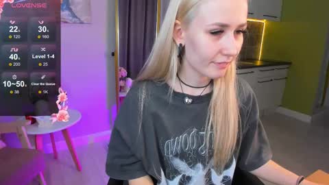 Sasha  online show from March 1, 2025, 1:51 pm