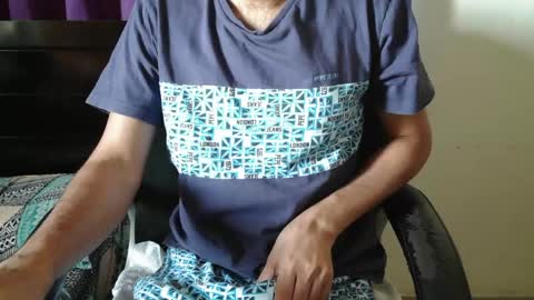 Revo  Hi dear everyone..Im on a break due to exams and studies and some functions in family..will back soon..stay tuned...Ty online show from April 7, 2026, 6:25 am