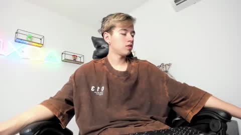 bunny online show from January 21, 2025, 12:39 pm