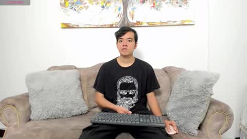 bunny online show from September 15, 2025, 12:27 pm