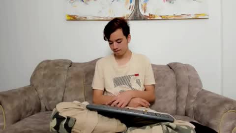 bunny online show from November 25, 2025, 12:27 pm