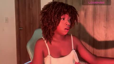 Isa online show from October 16, 2025, 3:35 pm