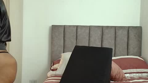 Carolina online show from April 25, 2026, 5:10 am