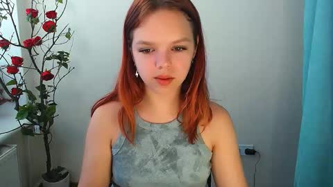 Ariel online show from September 19, 2025, 3:52 am