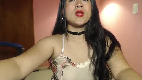 bunnyEmilyR0s33 online show from January 11, 2025, 8:00 am