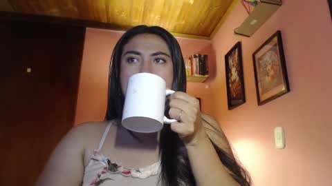 bunnyEmilyR0s33 online show from January 23, 2025, 8:25 am