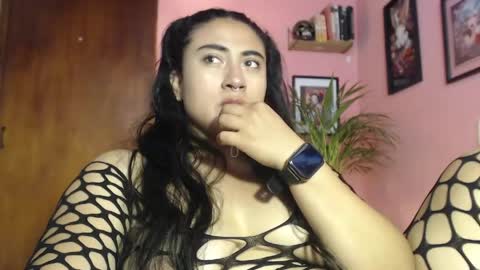 bunnyEmilyR0s33 online show from May 14, 2026, 3:08 pm