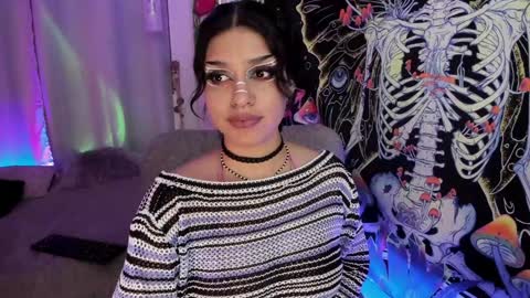   online show from December 26, 2024, 10:05 am