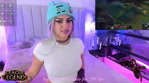   online show from September 15, 2025, 3:56 pm