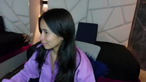 bunny online show from September 29, 2025, 4:12 pm