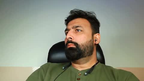 Hairy Arabian online show from February 4, 2025, 7:00 pm