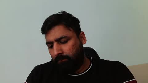 Hairy Arabian online show from February 6, 2025, 12:26 pm