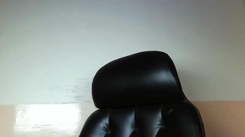 Hairy Arabian online show from February 11, 2025, 7:02 am